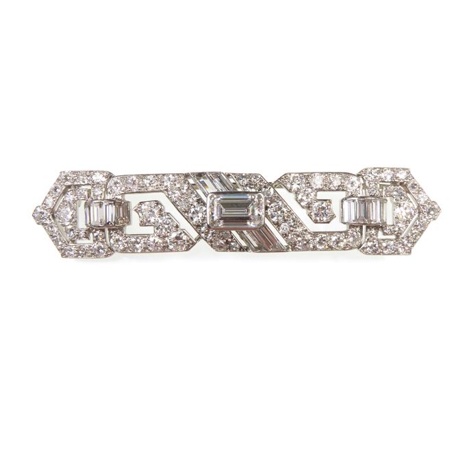   Cartier - Art Deco diamond geometric scroll brooch, of rectangular outline | MasterArt